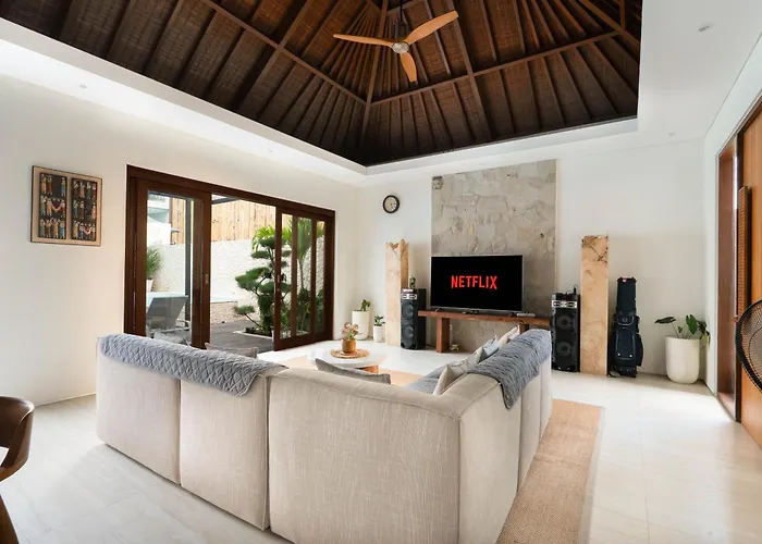 Jb Hazel, 4bedroom In Villa