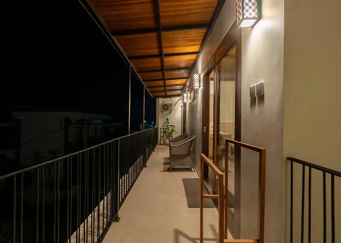 Jb Hazel, 4bedroom In Villa